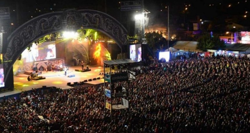 Polémica en Cosquín: artistas quieren cobrar en dólares