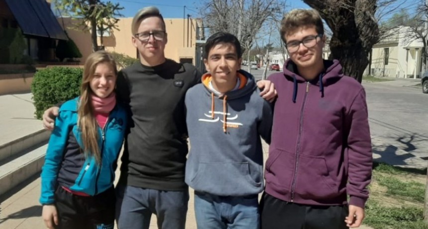 VICTORIQUENSES EN EL NACIONAL DE ATLETISMO