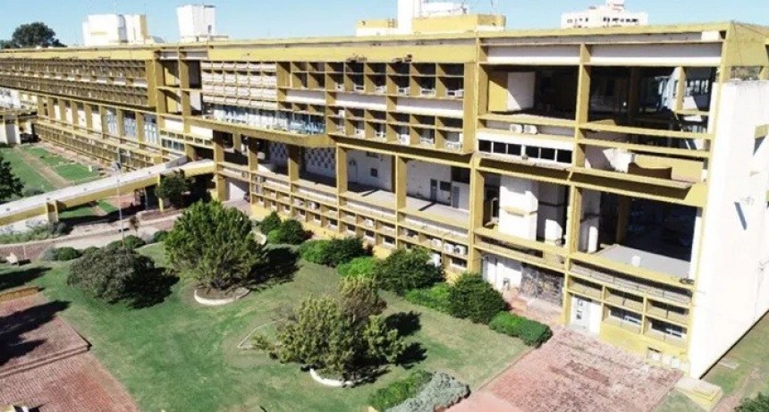 A raíz de que diera positivo de coronavirus el Secretario General de Gobernación, José Vanini, mañana permanecerá cerrada Casa de Gobierno para realizar la desinfección del edificio y así evitar posibles contagios