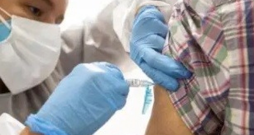 En La Pampa se comienza a vacunar a adolescentes de 17 años sin factores de riesgo