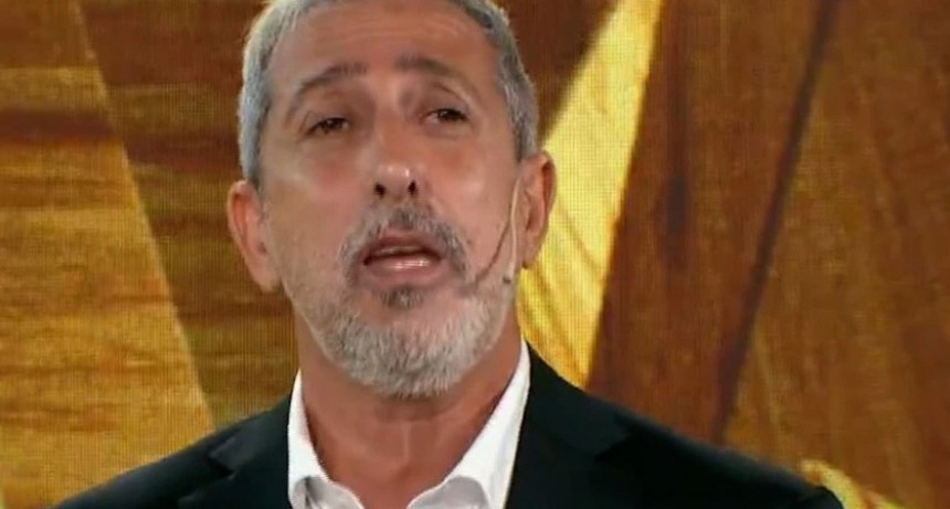 El Turco Naim rompió en llanto al recordar el desarraigo de Luan Toro 