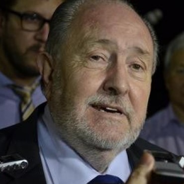 El 40% de la población vive en un techo hecho por la provincia...C. Verna