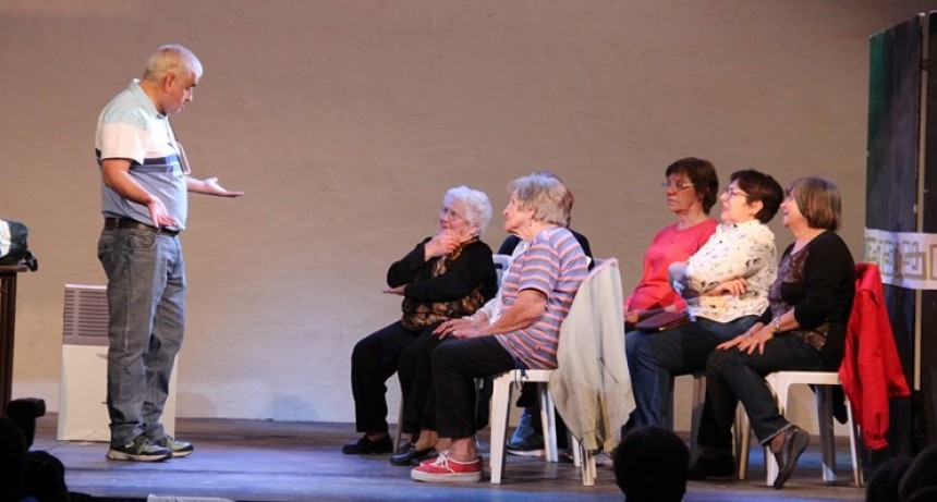 3 ° ENCUENTRO PROVINCIAL DE TEATRO DEL PAMI Y CENTRO DE JUBILADOS