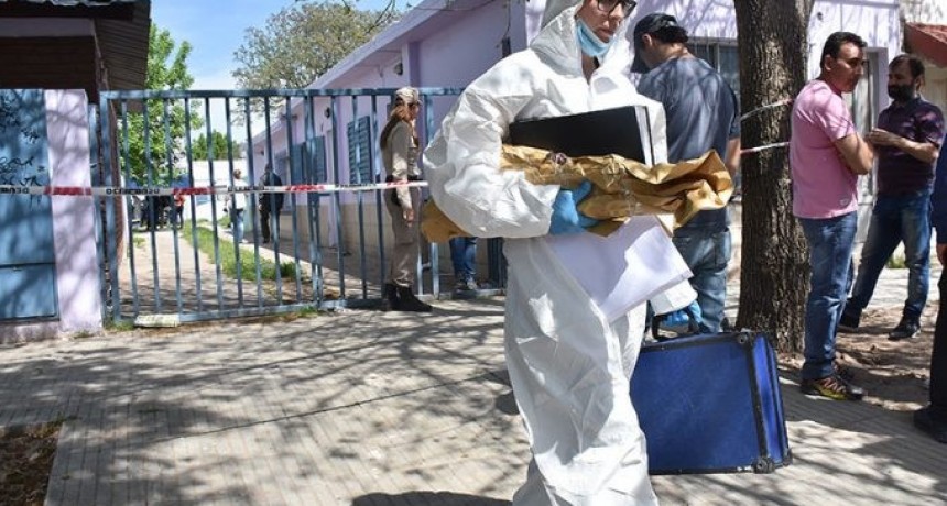 Una fiesta de polis terminó con tres muertos en Santa Rosa: Se reventaron a balazos dos federales y un penitenciario por una discusión