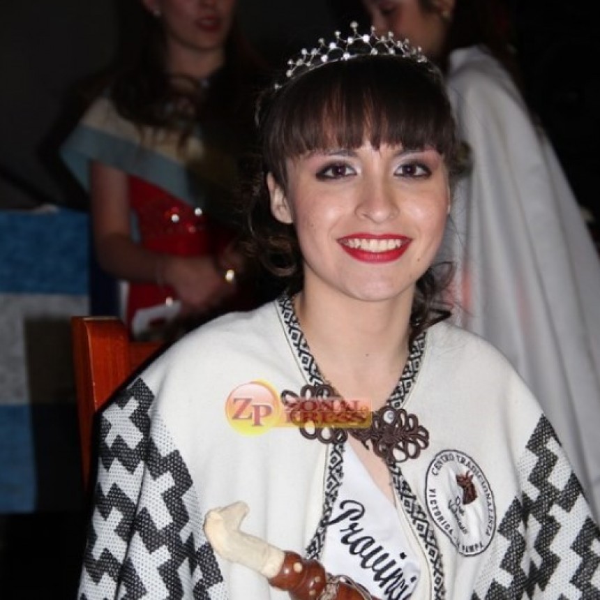 Melanie Sauter Nueva Reina del Peón Rural