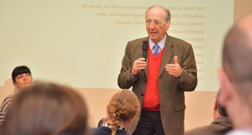 Ministro Kohan en Diputados: “Para los hospitales del interior habrá mil ochocientos millones de pesos menos”