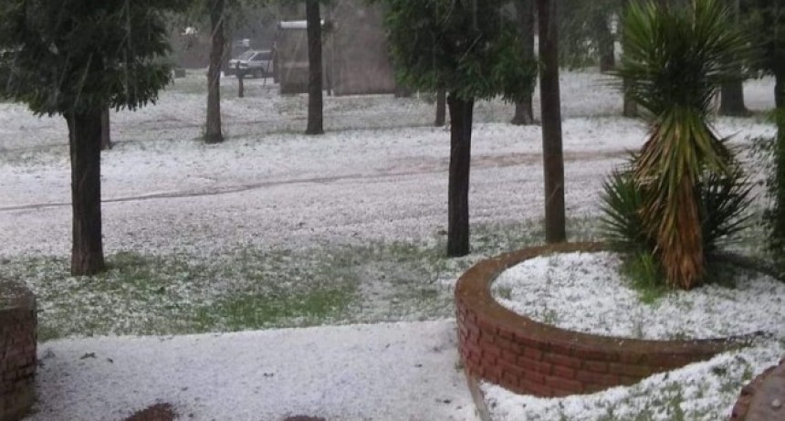 Tremenda tormenta en Carro Quemado