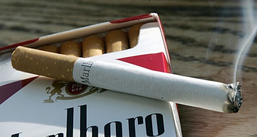 La empresa de cigarrillos Massalin Particulares, dueña de las marcas Marlboro y Philip Morris, cerró su planta en la provincia de Corrientes y despidió a 220 empleados