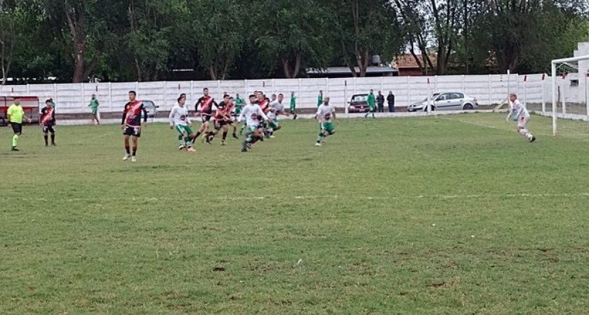 EMPATARON COCHICO Y MATADEROS, EN CARRO QUEMADO TAMBIEN EMPATE 