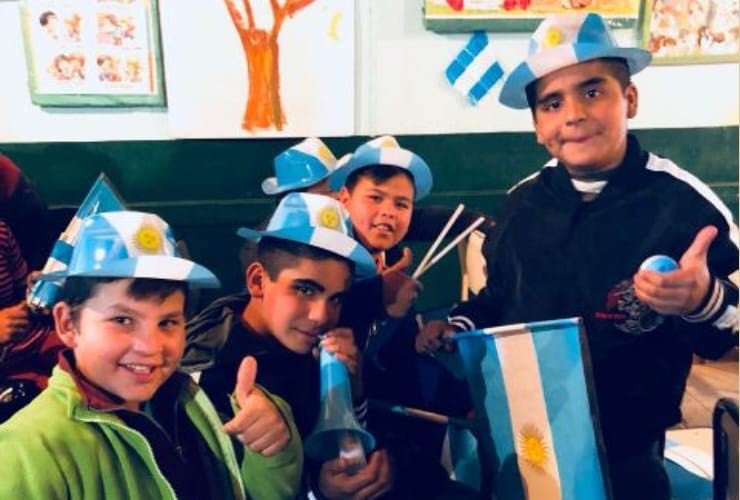 SAN LUIS: Los estudiantes podrán elegir ver a la Selección Argentina en la escuela o en la casa