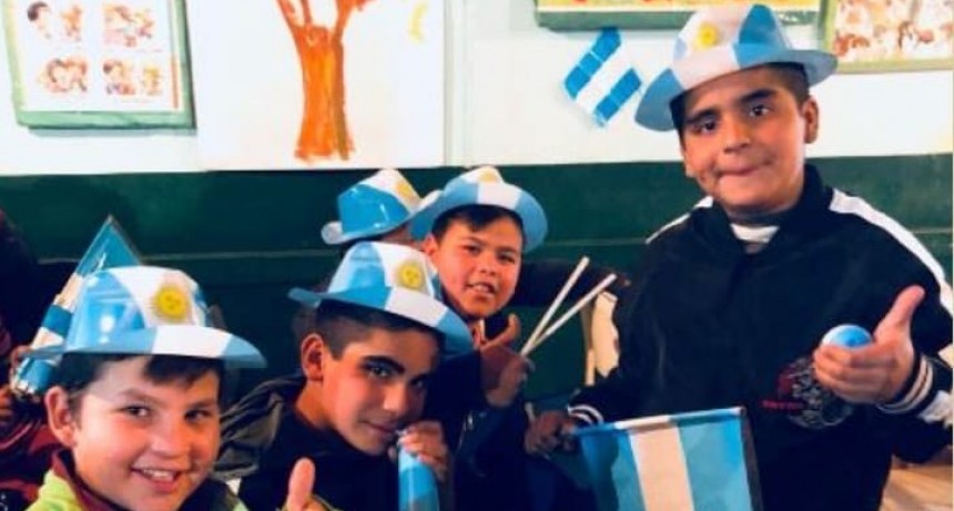 SAN LUIS: Los estudiantes podrán elegir ver a la Selección Argentina en la escuela o en la casa