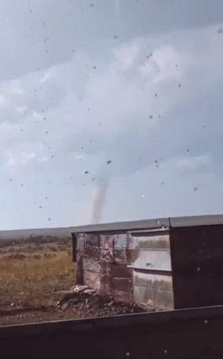 TORNADO EN PUELÉN (MIRÁ)