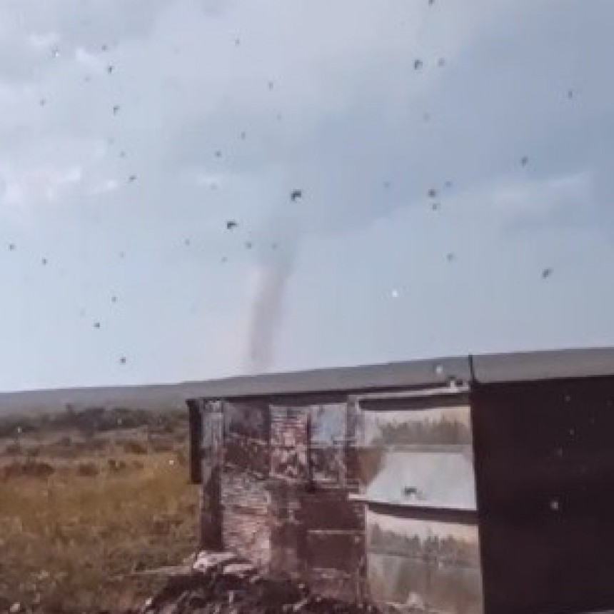 TORNADO EN PUELÉN (MIRÁ)