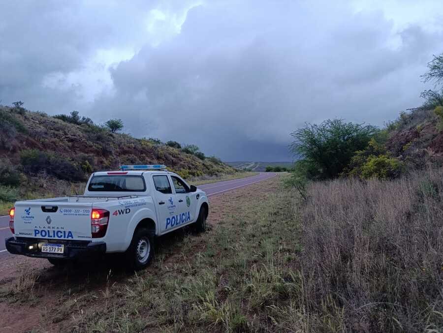 Tres peones detenidos por la faena clandestina de un vacuno en un campo entre La Pampa y San Luis