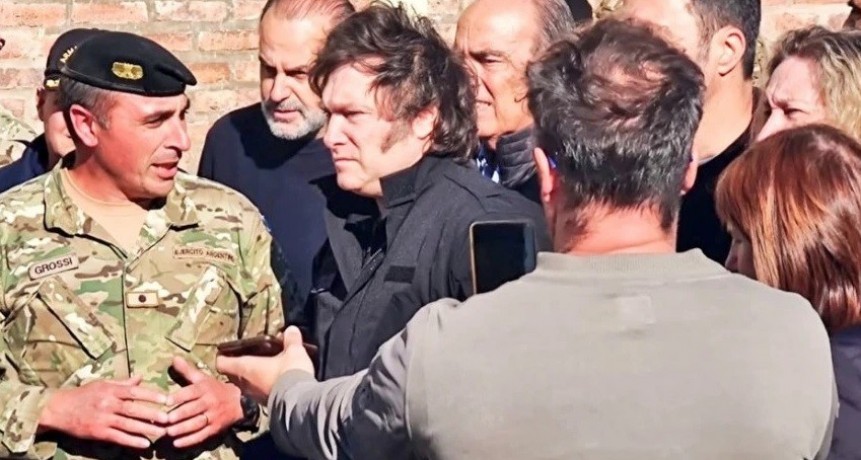 Milei le cobra a Bahía 43 millones de alquiler por los puentes del Ejercito 
