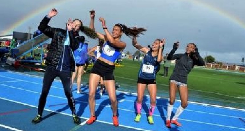 ARAUCANÍA: LA PAMPA CAMPEÓN EN ATLETISMO FEMENINO