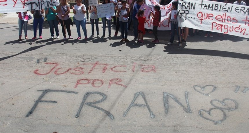 SE REALIZÓ LA MARCHA PARA PEDIR JUSTICIA POR FRANCESCA 