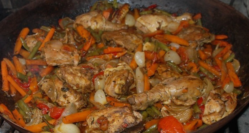 SE VIENE EL 2° TORNEO DE POLLO AL DISCO