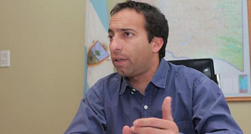 VERNA HECHO A GONZALO MARCOS DEL APE