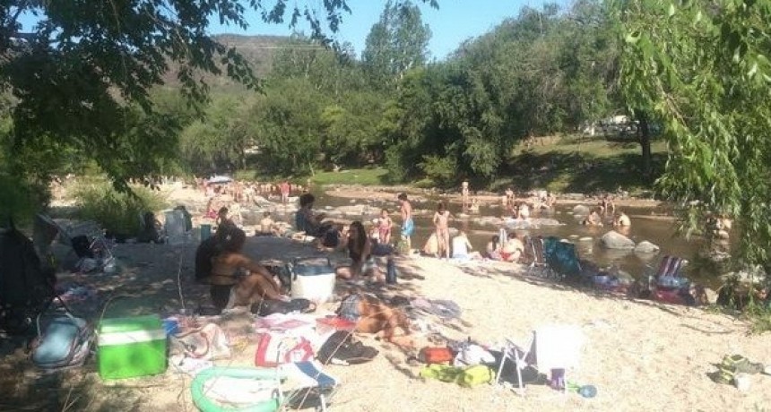 Schiaretti en alerta ante el desborde en las playas de Córdoba sin cuidados
