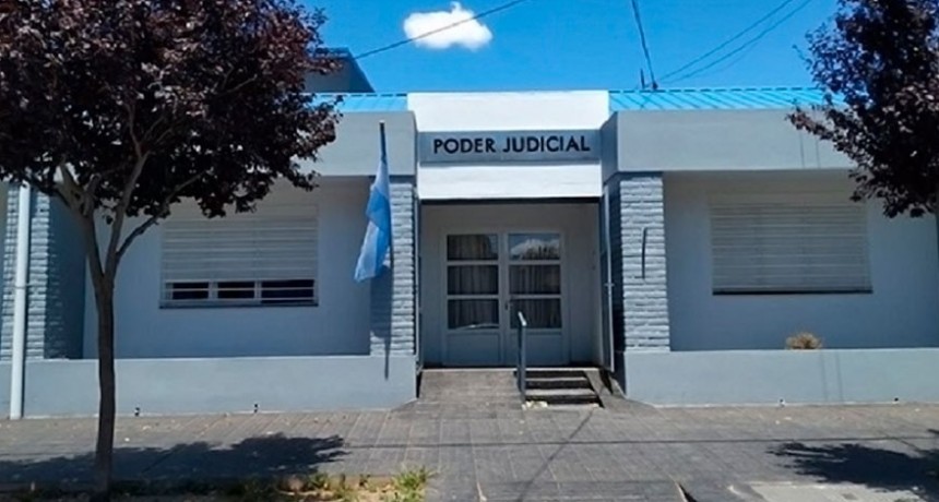 Tiene 17 años y apuñaló a un hombre: lo declararon penalmente responsable
