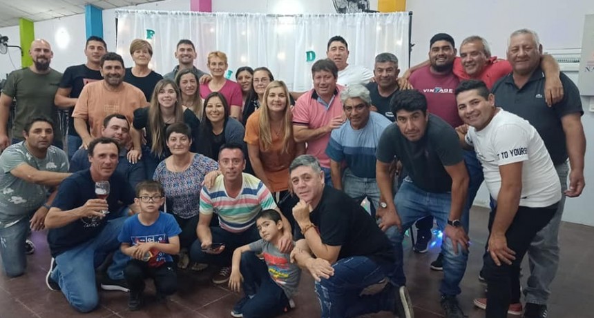 LUAN TORO AGASAJO A LOS EMPLEADOS EN SU DÍA