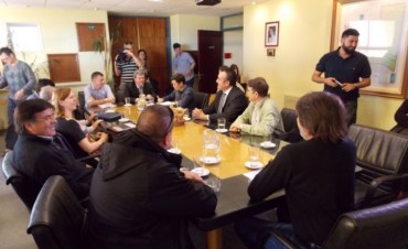 PARITARIA ESTATAL: EL GOBIERNO OFRECIÓ UN BONO DE FIN DE AÑO DE $6000