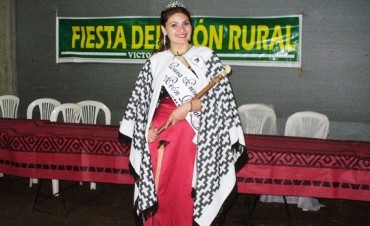 ALMA TASSONE ES LA NUEVA REINA DEL PEÓN RURAL