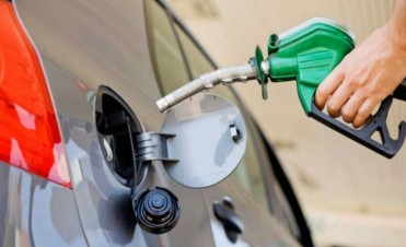 Este lunes se libera el mercado del combustible y podría haber aumentos	