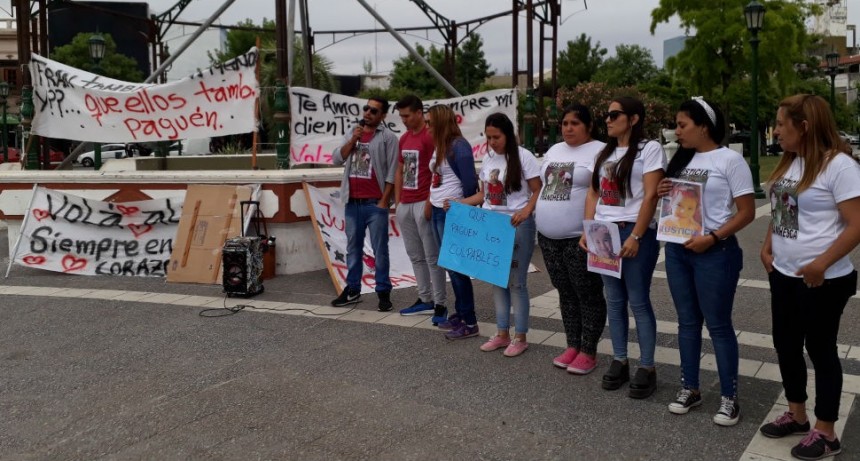 El reclamo por Franchesca llego a Santa Rosa
