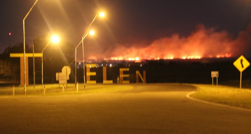 INCENDIO DE GRANDES DIMENSIONES EN TELEN
