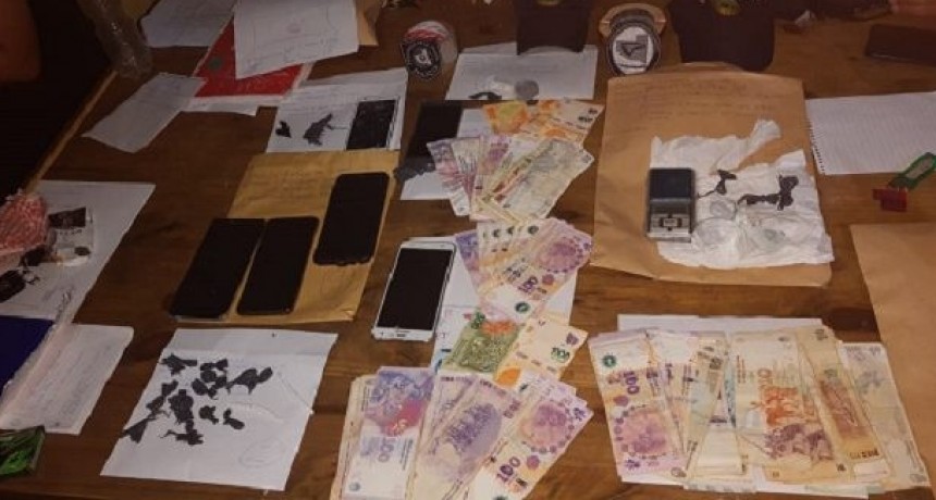 Secuestran cocaína y marihuana en Santa Isabel
