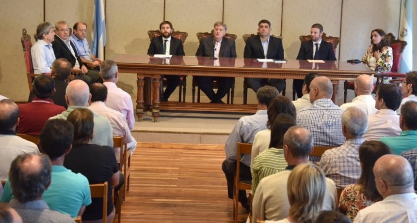 Ziliotto confirmó la alianza con las cooperativas para energía y comunicaciones