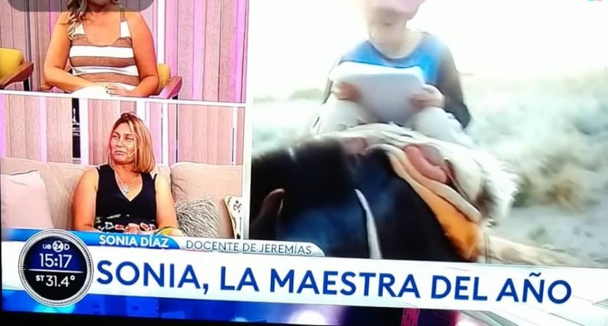 Catalogan a la victoriquense Sonia Díaz como «la maestra del año»