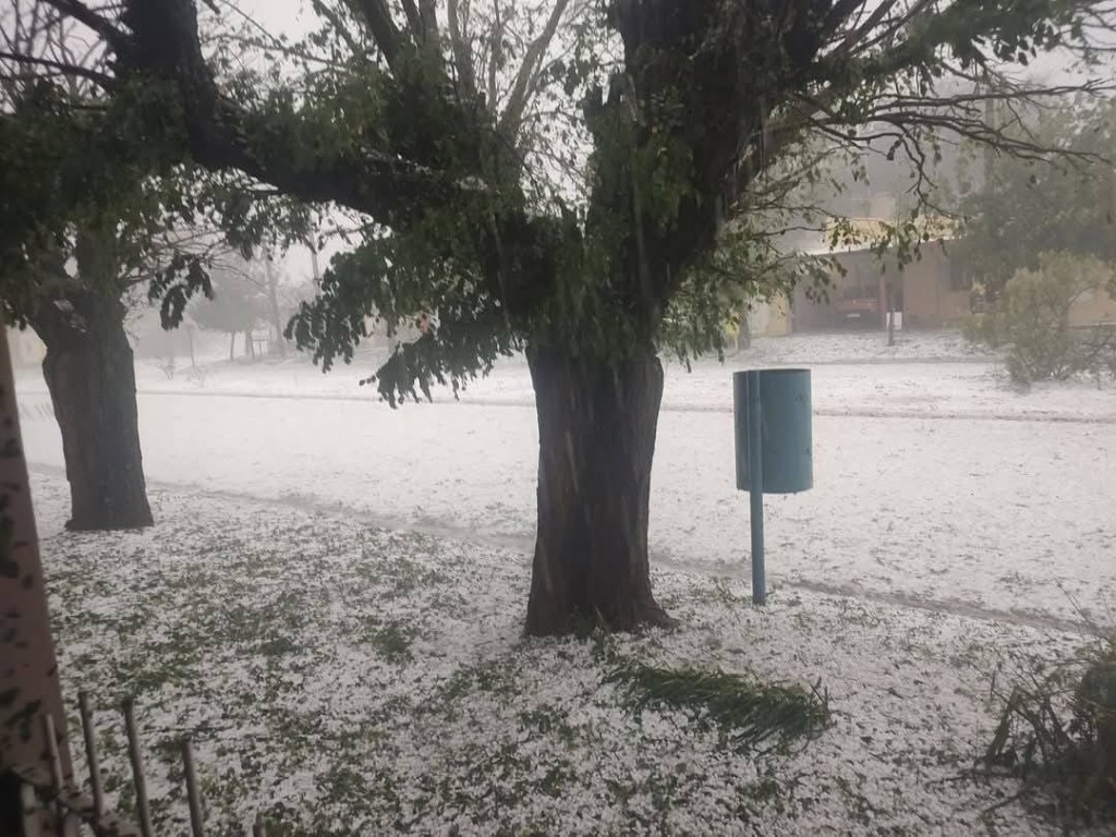 FUERTE TORMENTA CASTIGO A CARRO QUEMADO (mirá)