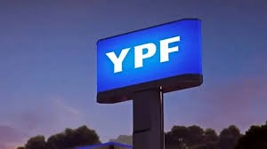 YPF baja 2% el precio de la nafta